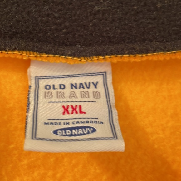 Fleece Pullover - Picture 6 of 7